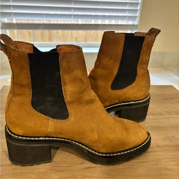 Women’s Madewell Carina Platform Tan Heeled Chelsea Boots - Picture 14 of 16